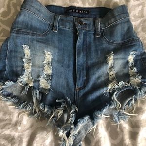 Fashion Nova Denim Shorts Size S